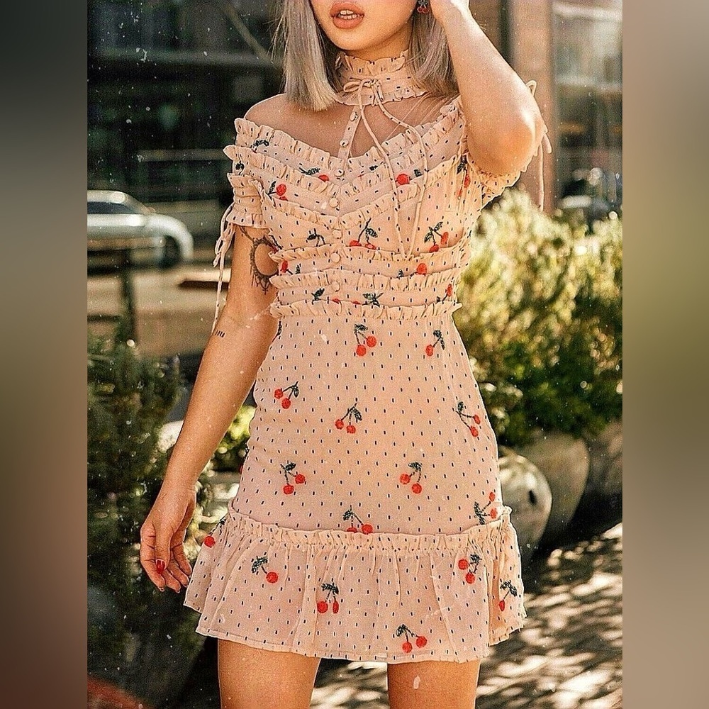 NBD Cherry Mini Dress ASO Influencers​​​ - Picture 4 of 12